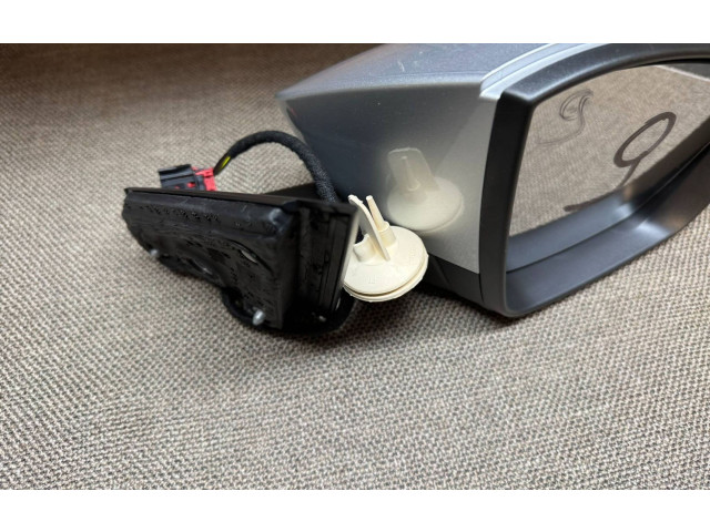 Зеркало электрическое        Skoda Karoq  2017 -  года   