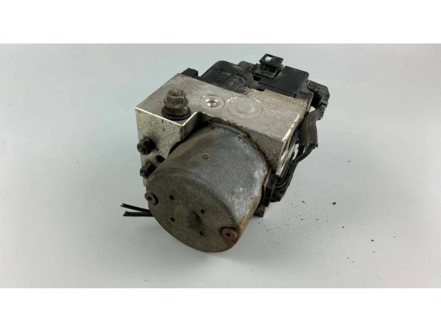 Блок АБС 27531FC010, 0004690 Subaru Forester SF 1998-2000 года