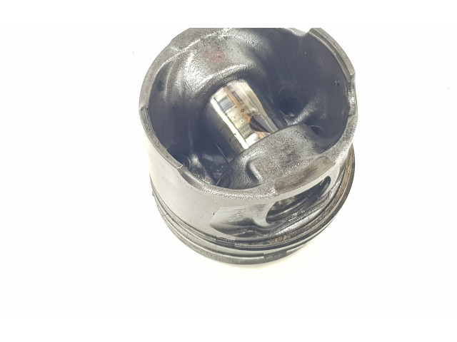 Поршень с шатуном 120A18448R, 120A18448R Dacia Dokker