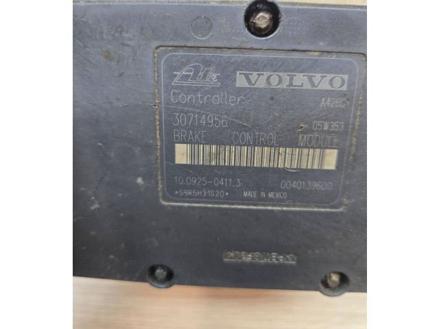 Блок АБС 30714956, 30714952   Volvo  V70  2005 - 2008 года