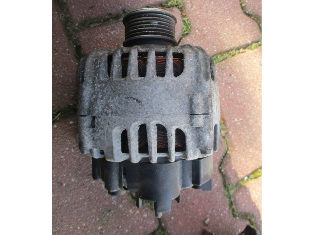 Генератор 231003831R Dacia Duster