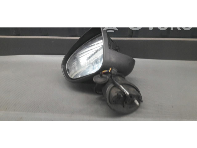 Зеркало электрическое Opel Meriva B 2010 - 2016 года