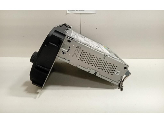 Радио/ проигрыватель CD/DVD / навигация 01561046470, 01561046470 Alfa Romeo Giulietta