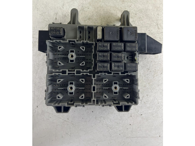 Блок предохранителей 56010436AE, 30959L Jeep Cherokee III KJ