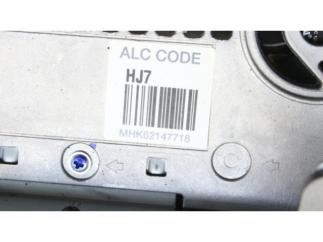 Экран/ дисплей / маленький экран       Hyundai Ioniq  2016 -  года   