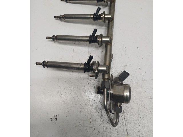 Топливная рампа A2700701595, 0261520212 Mercedes-Benz C W205