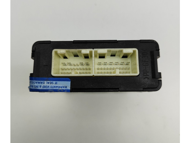 Блок управления коробкой передач 8953576010, 0791003661   Lexus CT 200H