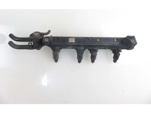 Топливная рампа 037906031AA, 06A133317A Audi A3 S3 8L для двигателя AKL