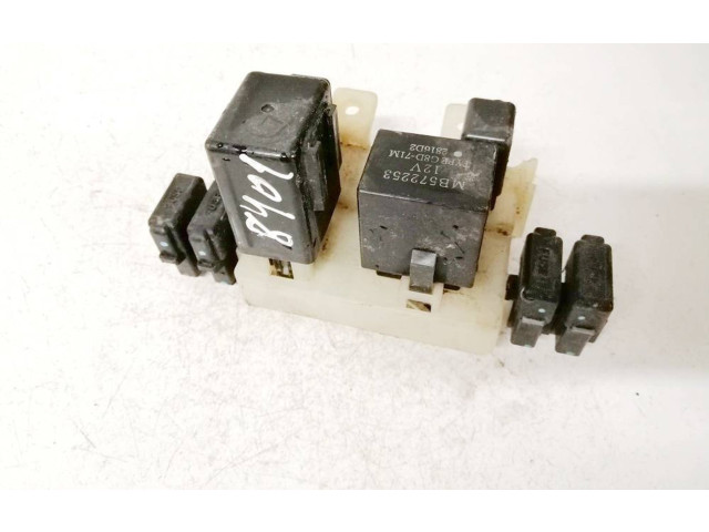 Блок предохранителей mb572253, 2816d2 Mitsubishi Pajero Sport I