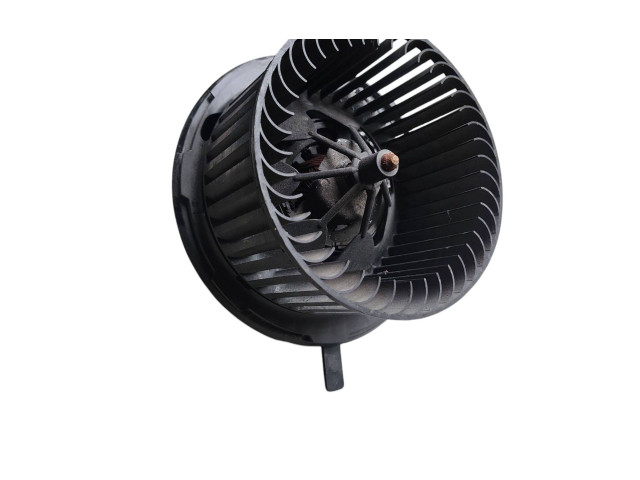 Вентилятор печки 1K1820015E, 1K1819015D Skoda Octavia Mk2 (1Z)