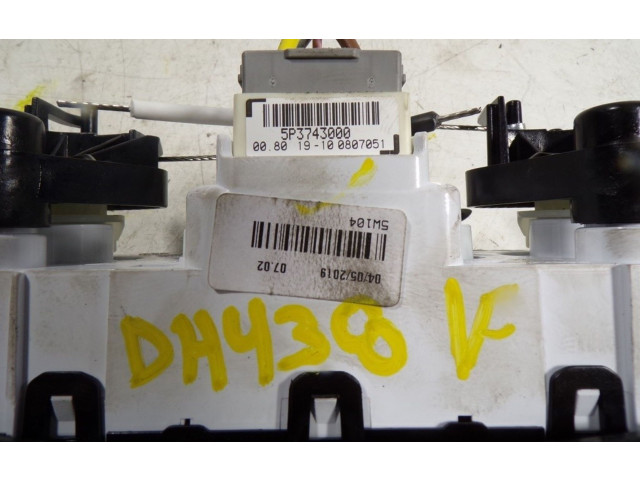 Модуль блока управления кондиционером 275102784R, 5P3743000   Dacia Dokker