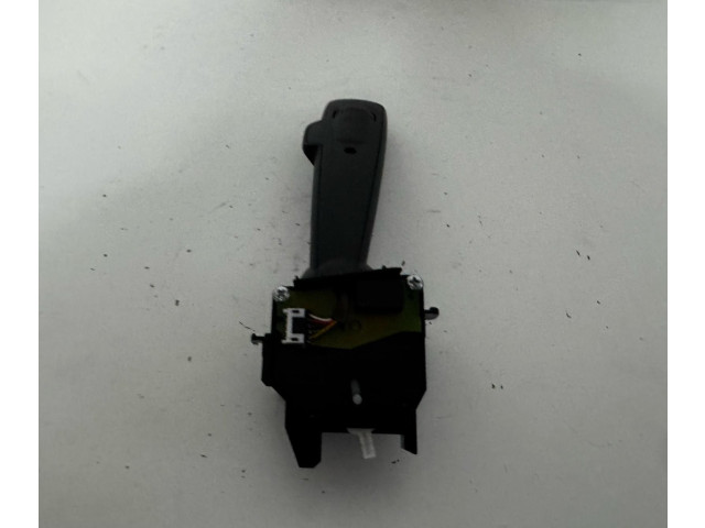 Ручка стеклоочистителей 17D770   Volvo C30