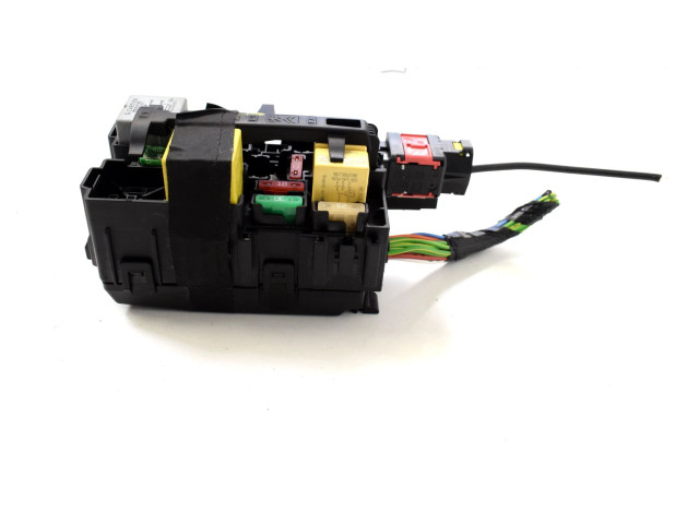 Блок предохранителей 453537501 Peugeot 2008 II