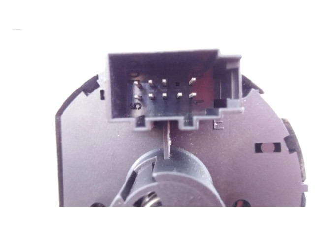 Включатель фонарей