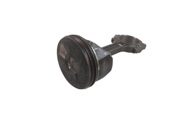  Поршень  046C0900  Chevrolet Camaro  