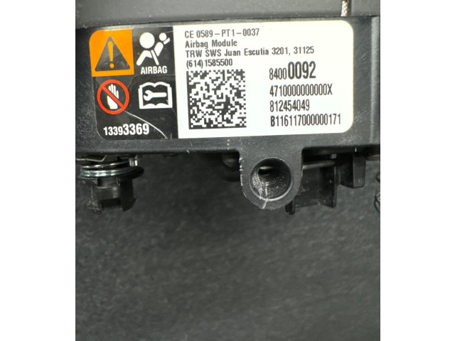 Подушка безопасности водителя 84000092, 13393369 Chevrolet Camaro