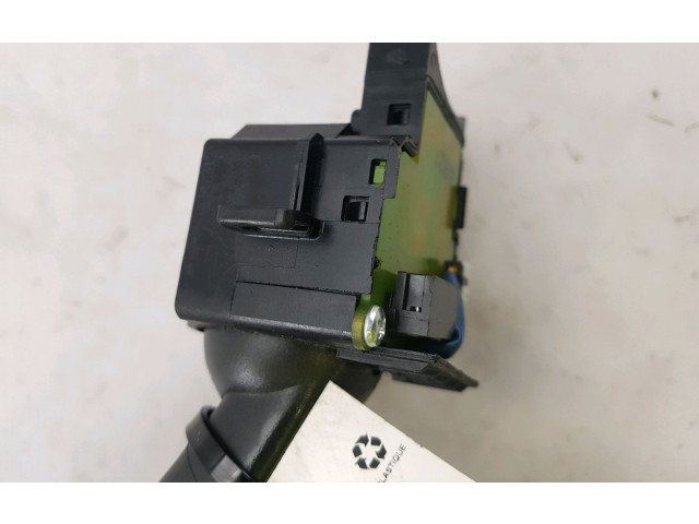 Ручка стеклоочистителей 8637376 Volvo C70