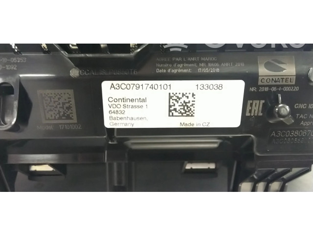 Přístrojová deska Volkswagen T-Roc 2022 17A920320B