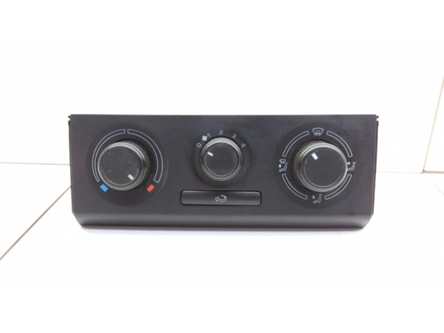 Блок управления климат-контролем 5J0819045, 90151274   Skoda Praktik (5J8)