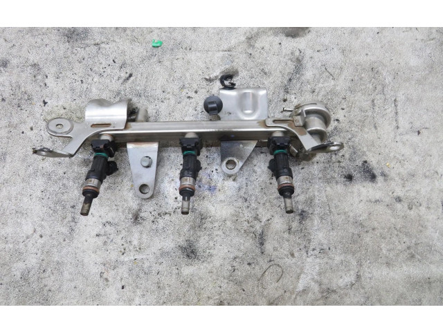 Vstřikovací lišta 175201470R   Renault Clio IV     