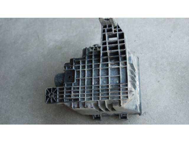 Pojistková skříňka 2008R Nissan Navara D40 2008