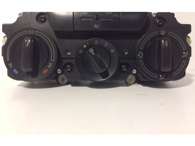 Блок управления климат-контролем Skoda Octavia Mk2 (1Z)