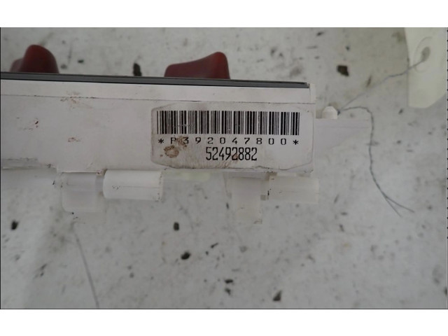 Блок управления климат-контролем 7701049963 Renault Twingo I