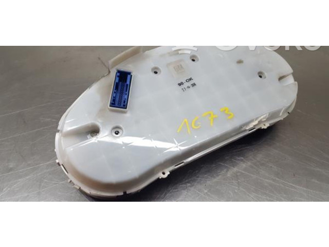 Панель приборов 769325020U, 40.000KM   Opel Meriva B       
