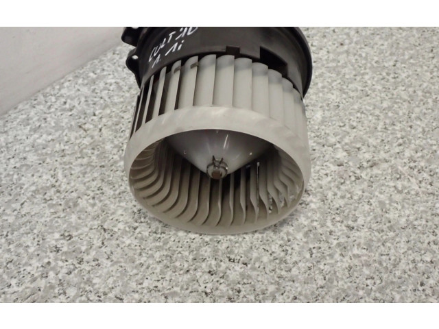 Вентилятор печки Mitsubishi Colt