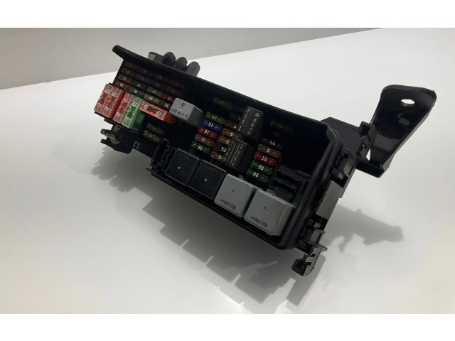 Pojistková skříňka A1645451740, 1645451740 Mercedes-Benz ML W164 2007