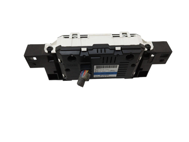 Дисплей    CM5T18B955AC, B3L13V043808   Ford Focus