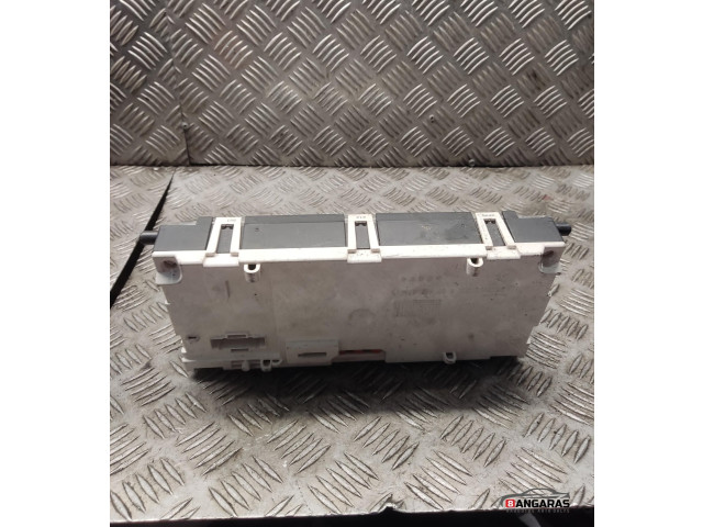 Панель приборов 1h0919864r Volkswagen Golf III