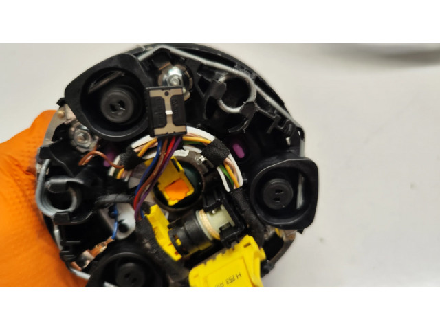 Подушка безопасности водителя 8W0880201AR Audi A4 S4 B9