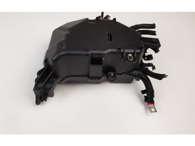 Блок предохранителей 50526940 Alfa Romeo Giulietta