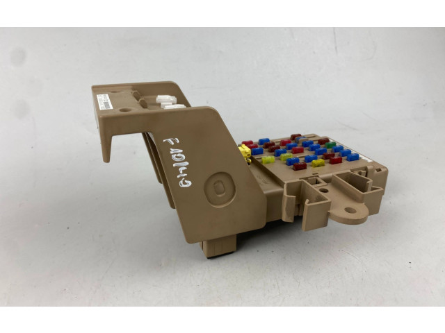 Блок предохранителей 82201FG010   Subaru Forester SH    