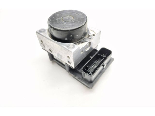 Блок АБС 6R0907379S, 6R0614117K Skoda Fabia Mk2 (5J) 2007 - 2014 года