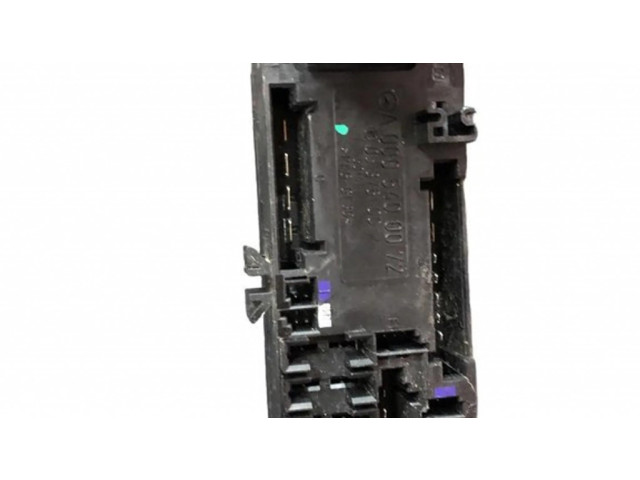 Pojistková skříňka A0005400072, 05376100 Mercedes-Benz CLK A208 C208 1998