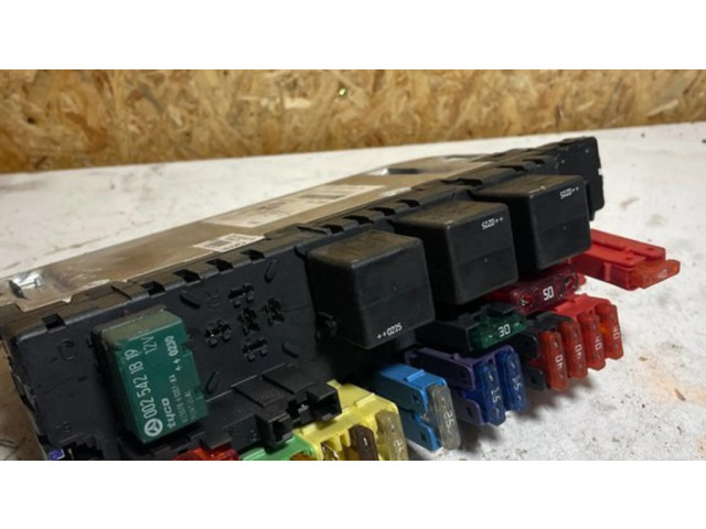 Pojistková skříňka A0325458432, 05045134 Mercede-Benz S W220 2002