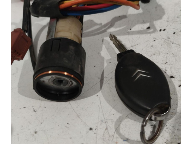 Дисплей       Citroen Xsara