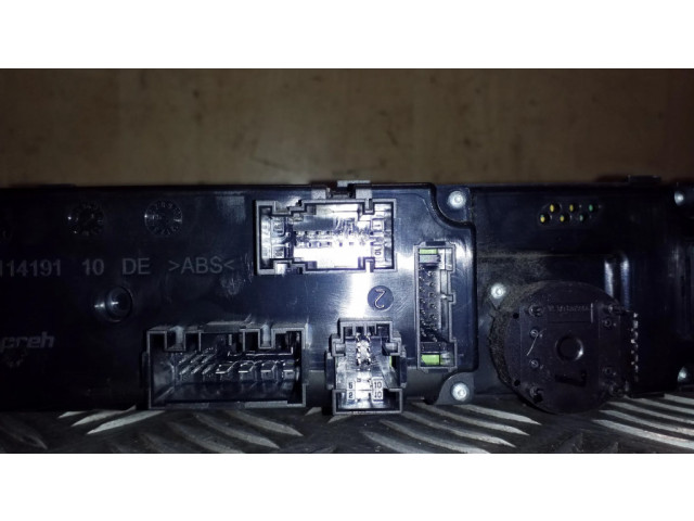 Блок управления климат-контролем 9157555   BMW X5 E70