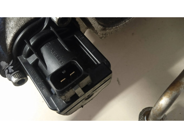 Турбина BMW 1 F20 F21 3.0 7643115