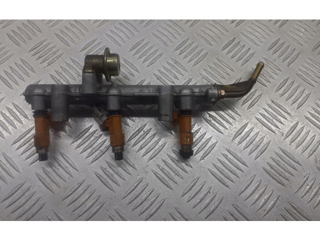 Топливная рампа    Daihatsu Cuore  