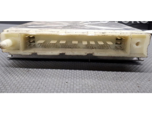 Блок управления коробкой передач    Volvo XC90