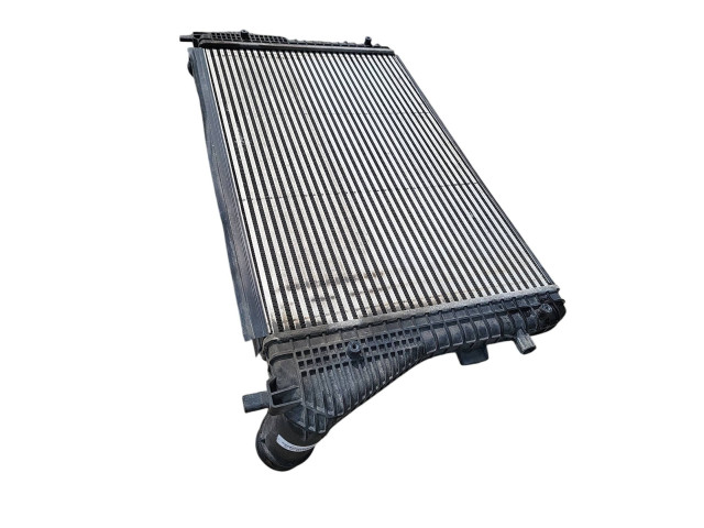 Интеркулер 1K0145803AS Volkswagen Golf VI