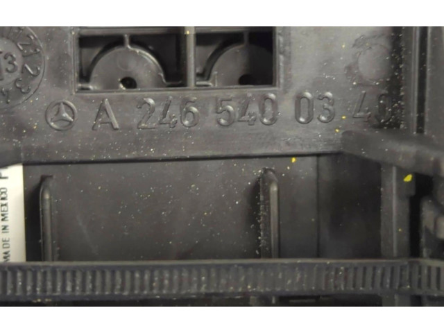 Блок предохранителей A2465400340   Mercedes-Benz A W176