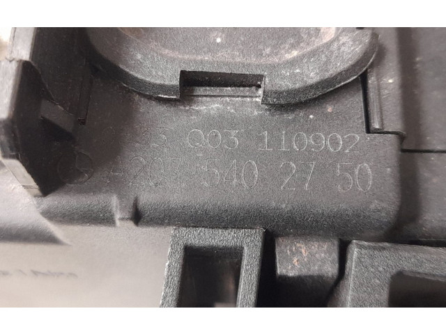 Pojistková skříňka 2075402750, A2075402750 Mercedes-Benz GLK (X204) 2011