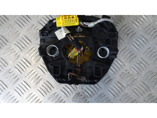 Подушка безопасности водителя 6V0880201R Skoda Fabia Mk3 (NJ)