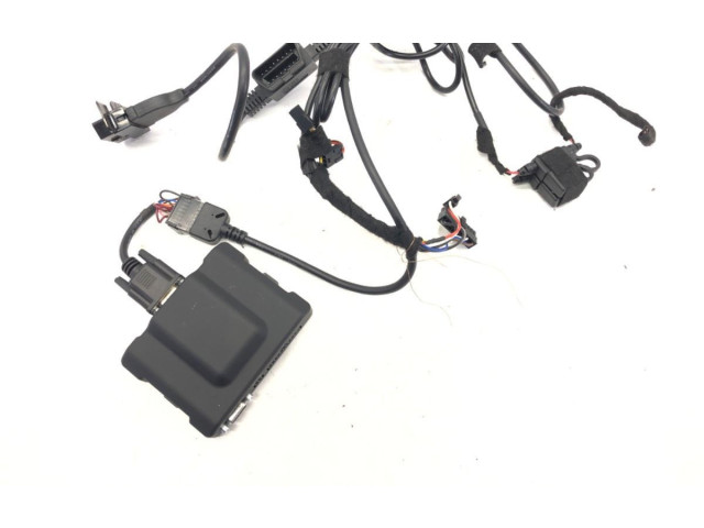 Блок управления LMU4232HE Skoda Rapid (NH)