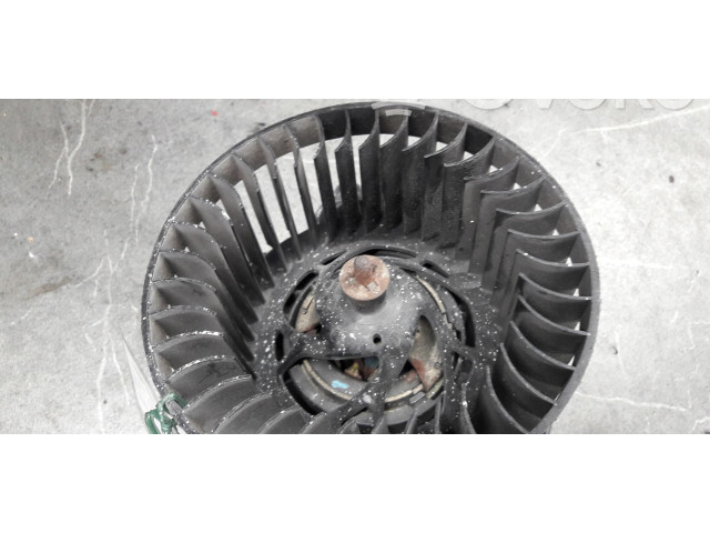 Вентилятор печки       Peugeot 306
