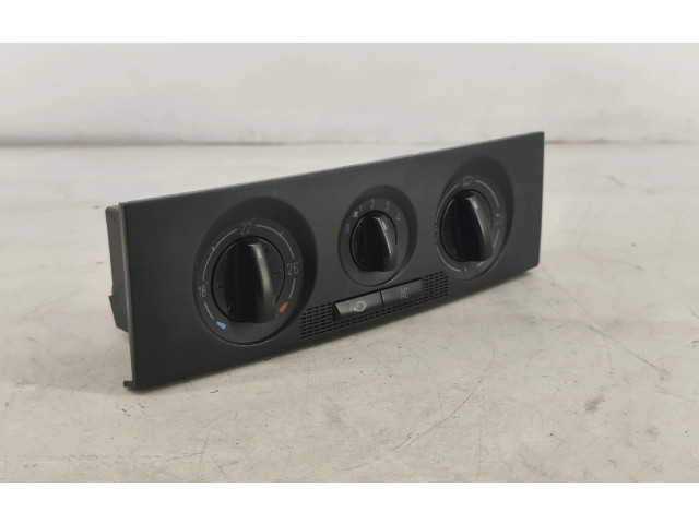 Блок управления климат-контролем 6Y0820045A   Skoda Fabia Mk1 (6Y)